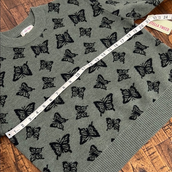 NWT Coquette girl butterfly sweater green with black butterflies dark academia - Picture 3 of 8